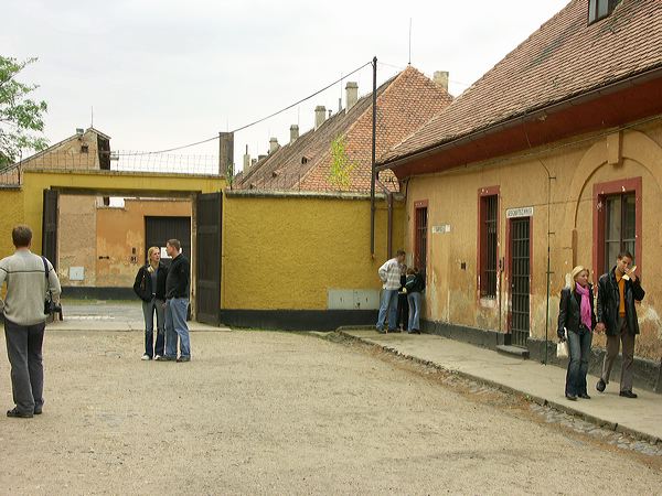 pict4327.jpg